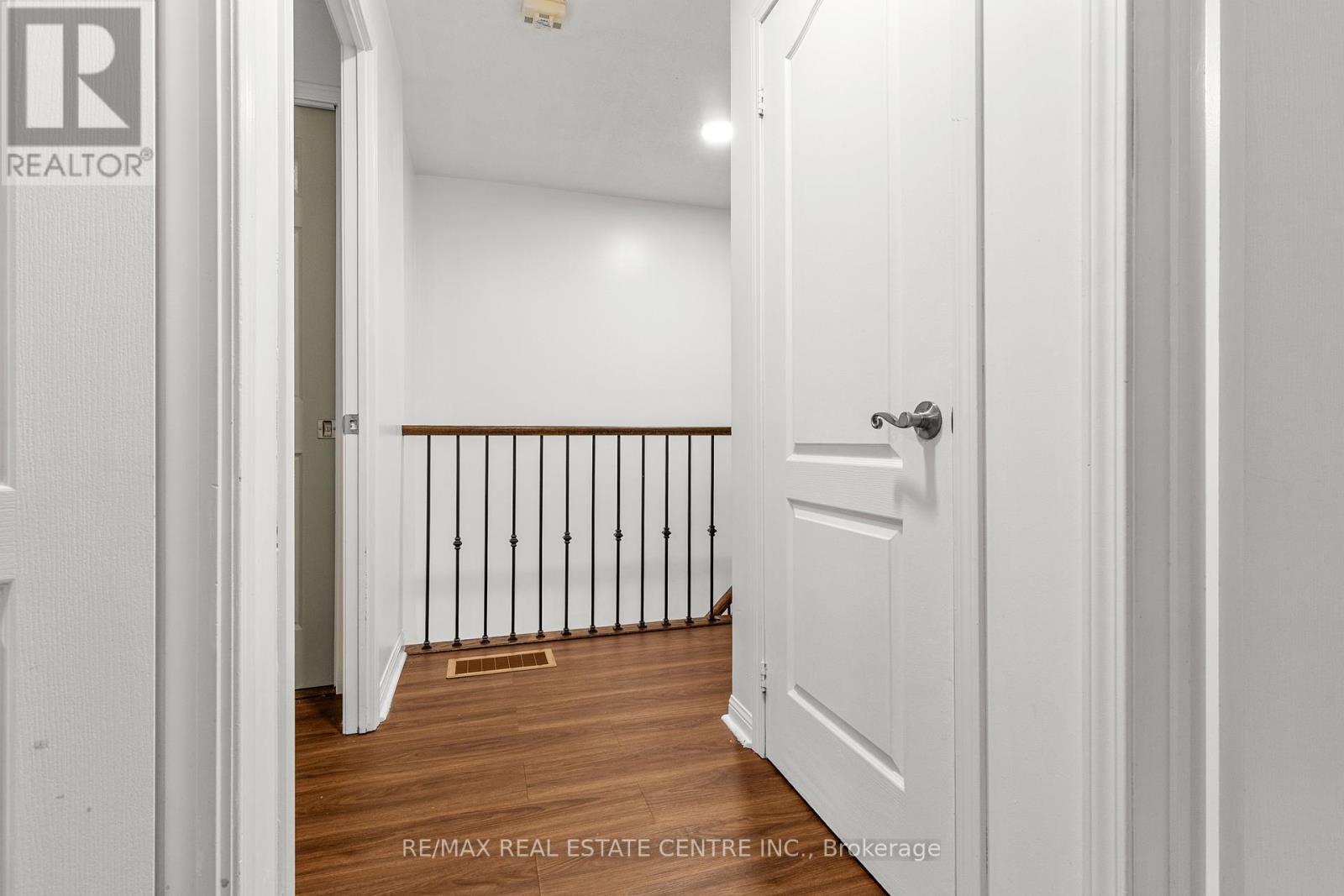 33 - 4620 Guildwood Way, Mississauga, Ontario  L5R 4H5 - Photo 17 - W12606528