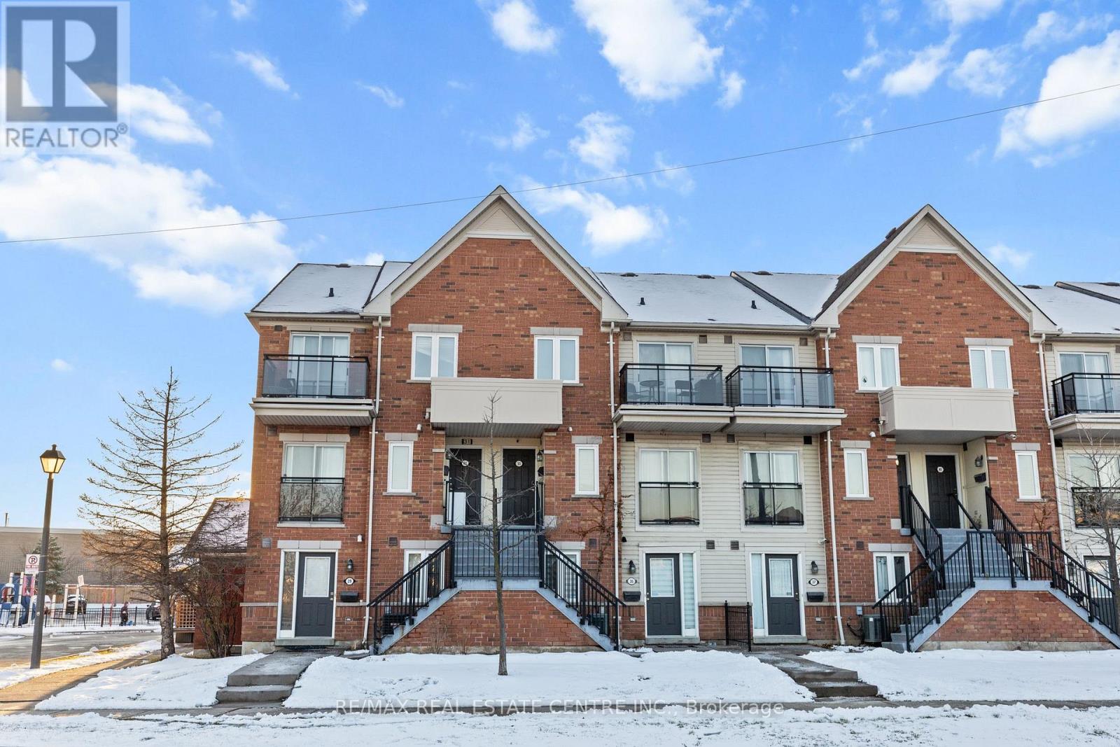 33 - 4620 Guildwood Way, Mississauga, Ontario  L5R 4H5 - Photo 3 - W12606528