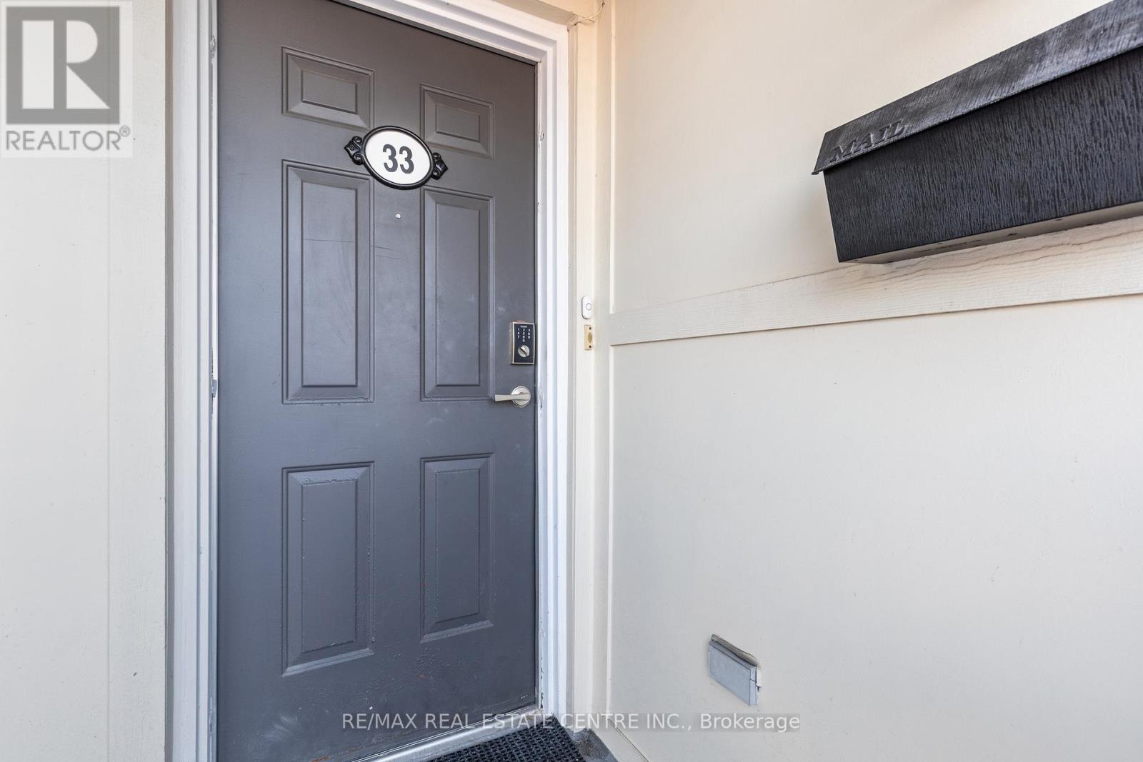 33 - 4620 Guildwood Way, Mississauga, Ontario  L5R 4H5 - Photo 4 - W12606528