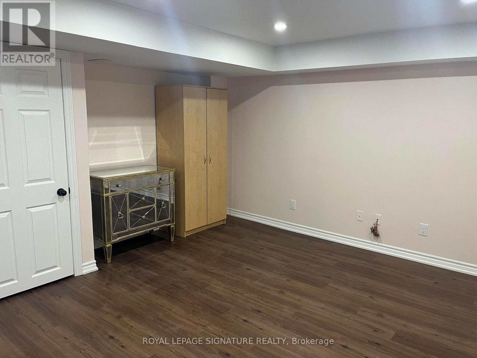 Bsmt - 2304 Bankside Drive, Mississauga, Ontario  L5M 6E1 - Photo 7 - W12540398