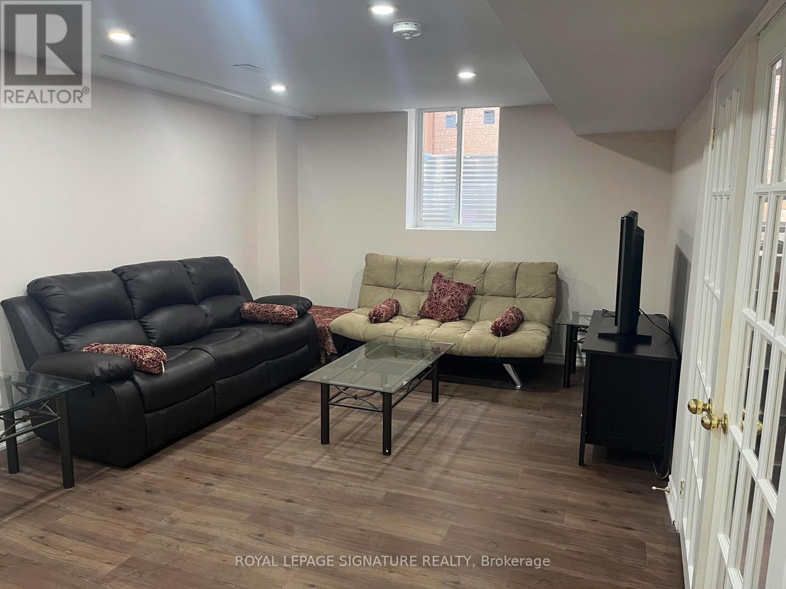 Bsmt - 2304 Bankside Drive, Mississauga, Ontario  L5M 6E1 - Photo 5 - W12540398