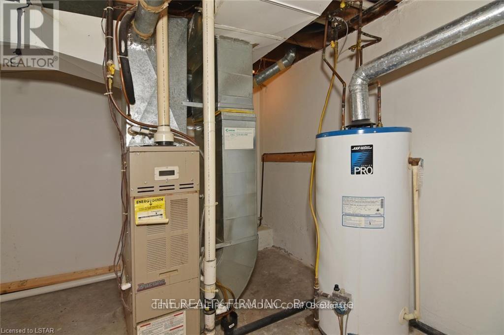 65 Irving Place, London East, Ontario  N5V 2H6 - Photo 15 - X12584732