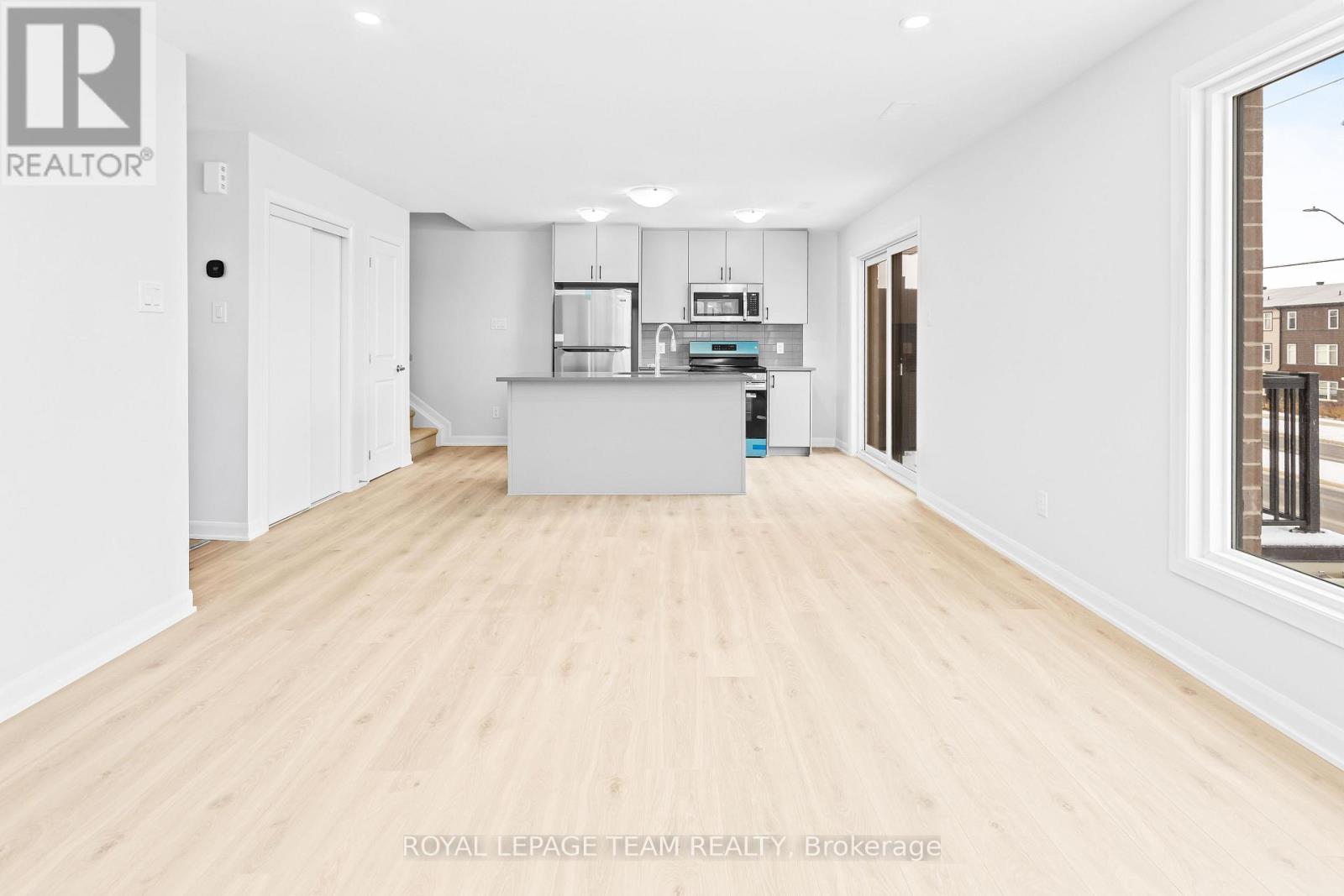 1203 Creekway Private, Ottawa, Ontario  K2T 0T1 - Photo 10 - X12604892