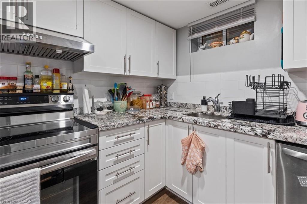 50 Grove Crescent, Brantford, Ontario  N3R 4Y6 - Photo 22 - 40790065