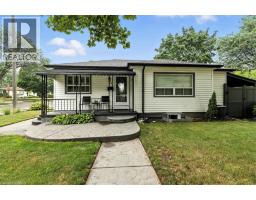 50 GROVE Crescent, Brantford, Ontario