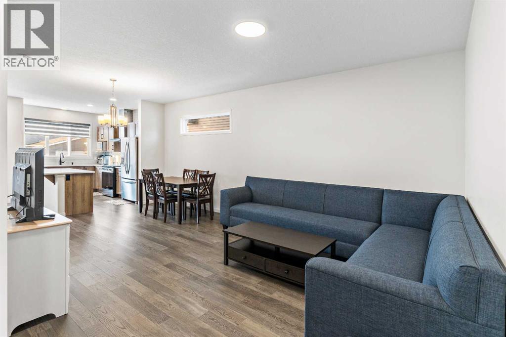 105 Chelsea Glen, Chestermere, Alberta  T1X 2P4 - Photo 8 - A2265301