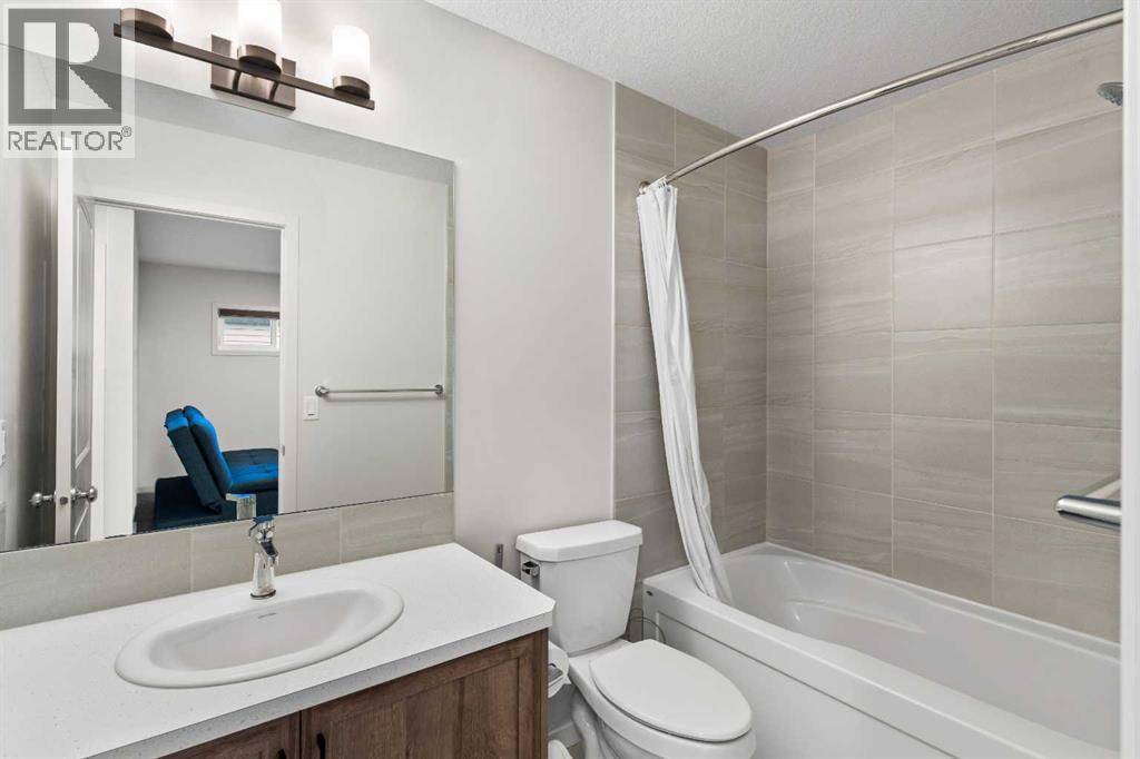 105 Chelsea Glen, Chestermere, Alberta  T1X 2P4 - Photo 23 - A2265301