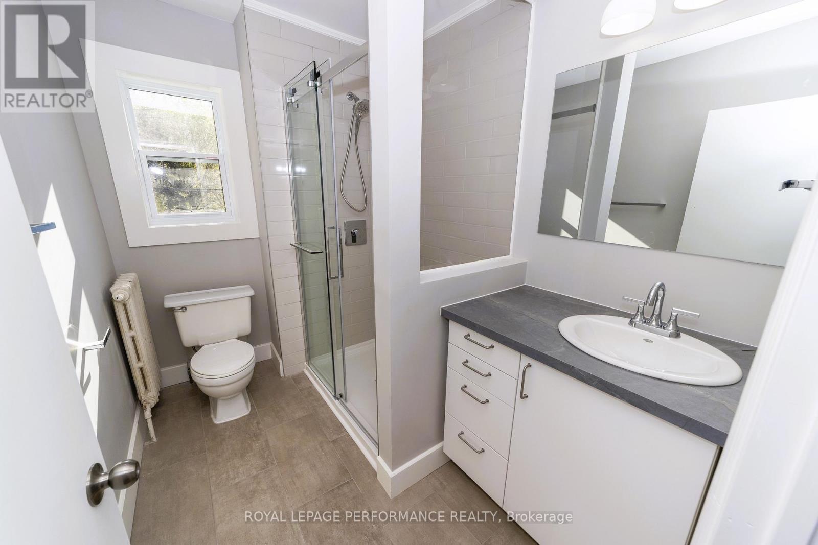 A - 17 Springfield Road, Ottawa, Ontario  K1M 1C8 - Photo 16 - X12606614