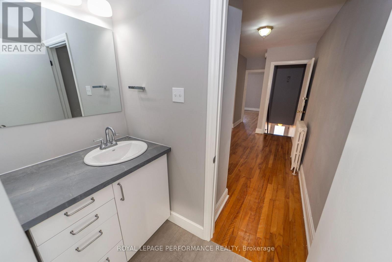 A - 17 Springfield Road, Ottawa, Ontario  K1M 1C8 - Photo 19 - X12606614