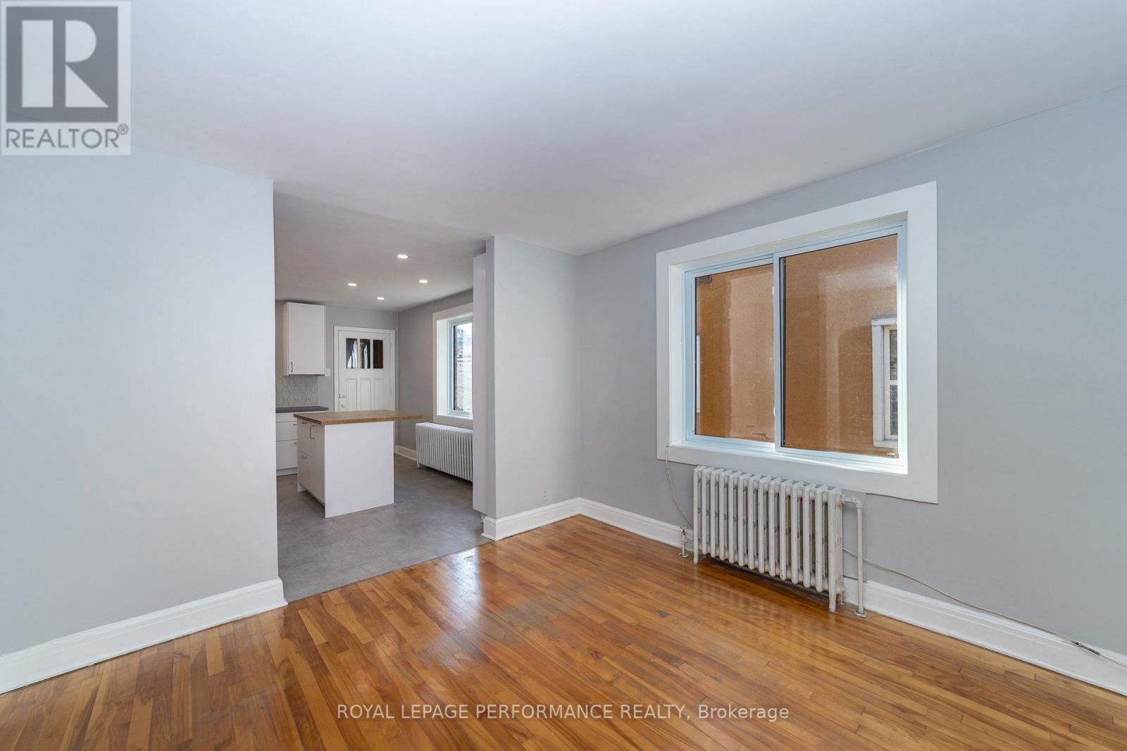 A - 17 Springfield Road, Ottawa, Ontario  K1M 1C8 - Photo 4 - X12606614