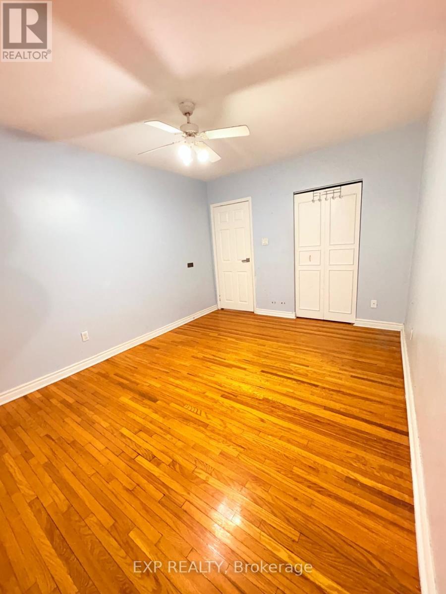 Upper Unit - 60 Seacliff Boulevard, Toronto, Ontario M9L 2G4 - Photo 42 - W12517888