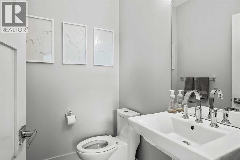 501h, 3000 Stewart Creek Drive, Canmore, Alberta  T1W 0G5 - Photo 26 - A2265412