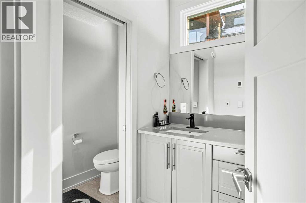 501h, 3000 Stewart Creek Drive, Canmore, Alberta  T1W 0G5 - Photo 35 - A2265412