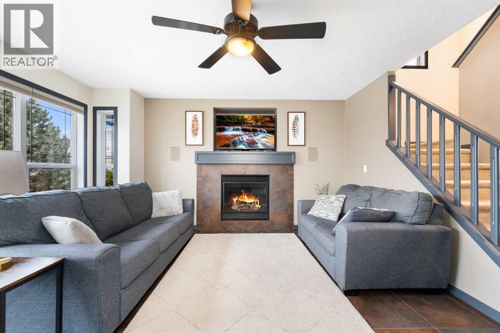 44 Cranberry Way Se, Calgary, Alberta  T3M 1K2 - Photo 5 - A2273341