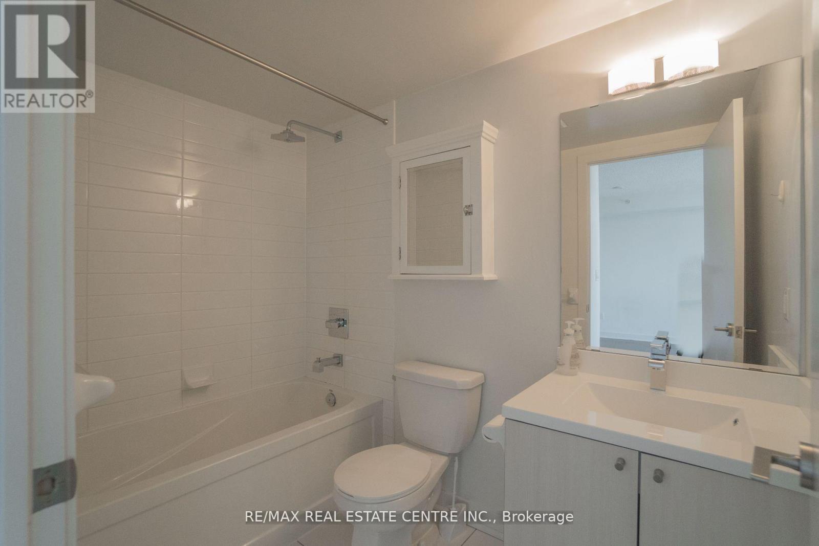 1910 - 5740 Yonge Street, Toronto, Ontario  M2M 0B1 - Photo 12 - C12606564