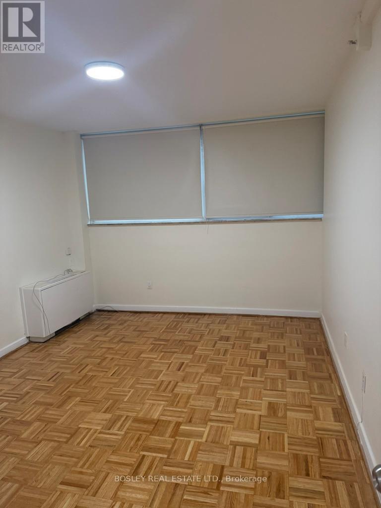 1c - 4 Deer Park Crescent, Toronto, Ontario  M4V 2C3 - Photo 4 - C12606596