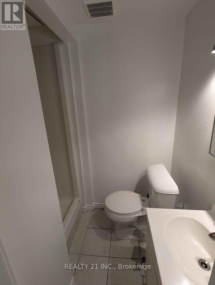 3 - 2 White Abbey Parkway, Toronto, Ontario  M1R 5A1 - Photo 9 - E12606590