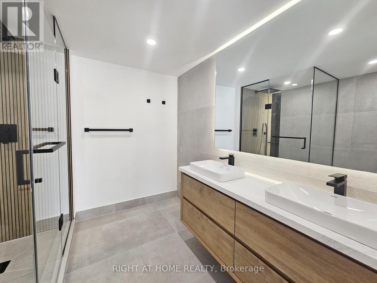 512 - 7460 Bathurst Street, Vaughan, Ontario L4J 7K9 - Photo 21 - N12593610