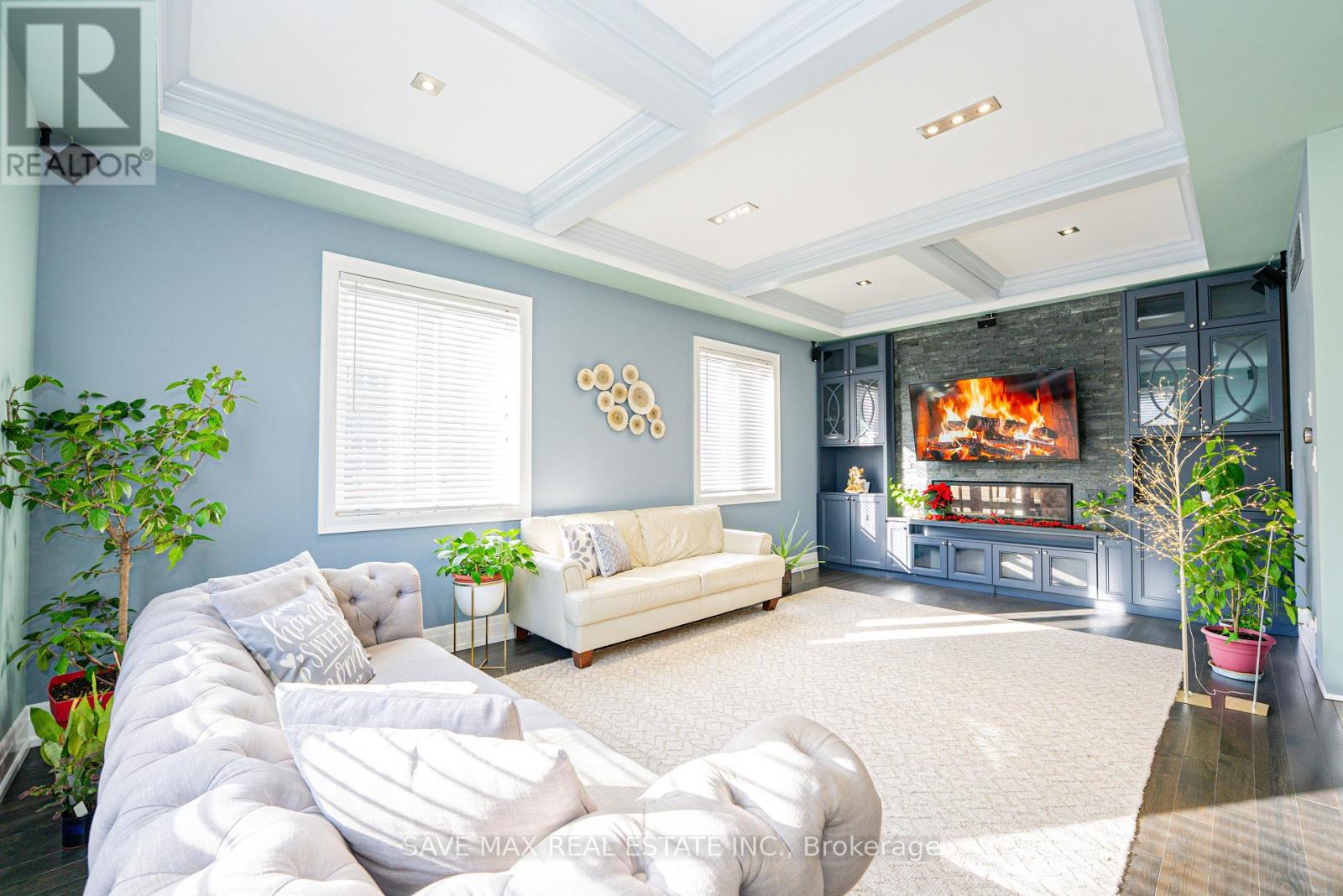 23 Hillcrest Avenue, Brampton, Ontario  L6W 1Y7 - Photo 10 - W12606438