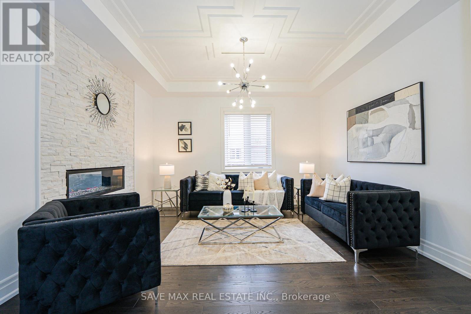 23 Hillcrest Avenue, Brampton, Ontario  L6W 1Y7 - Photo 14 - W12606438