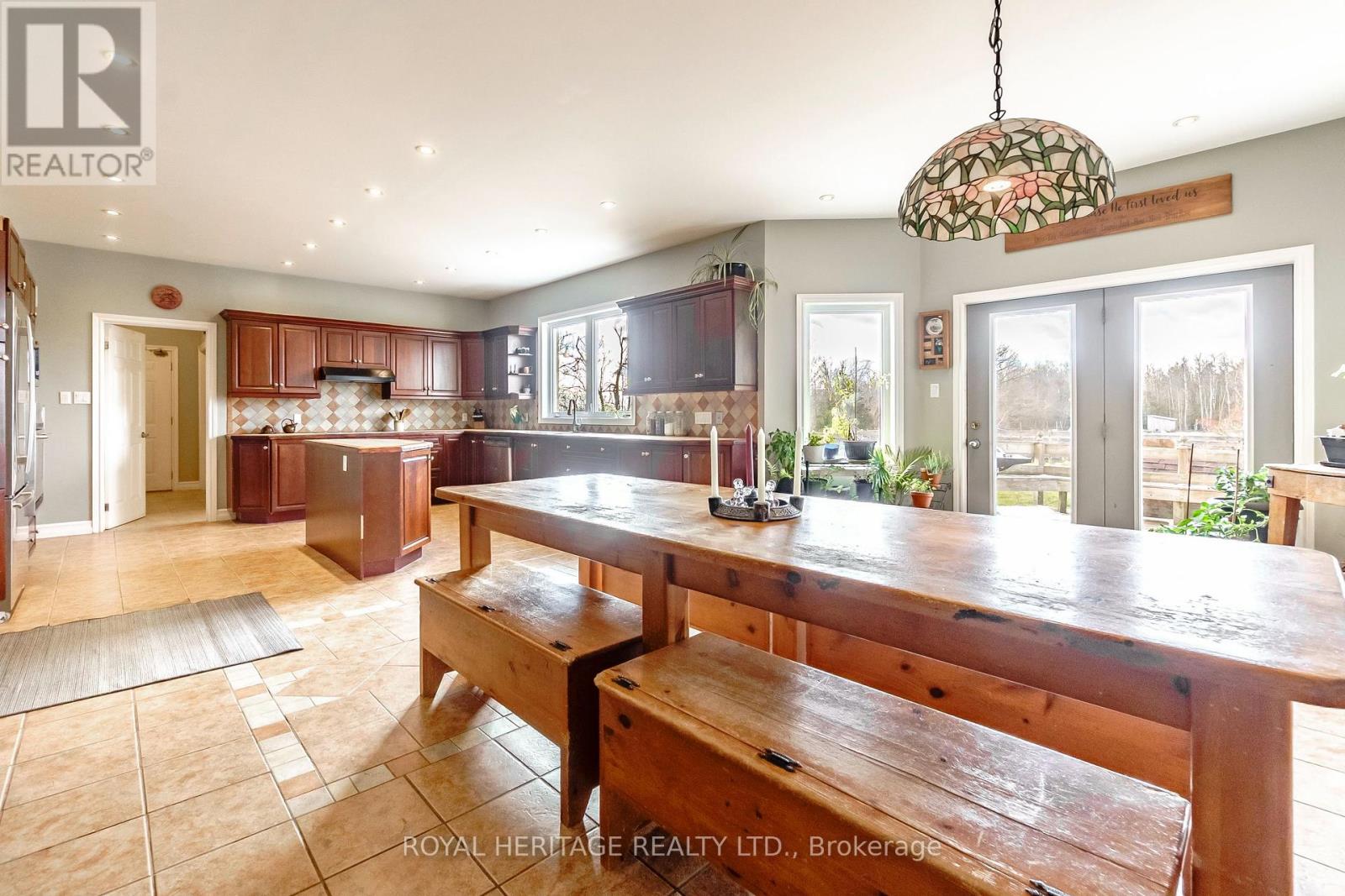 2435 Elm Tree Road, Kawartha Lakes, Ontario  K0M 1E0 - Photo 8 - X12597342