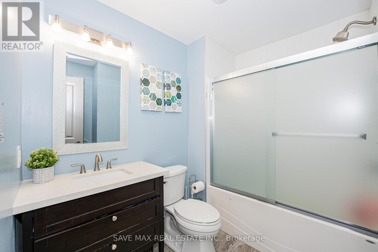 23 Hillcrest Avenue, Brampton, Ontario  L6W 1Y7 - Photo 24 - W12606438