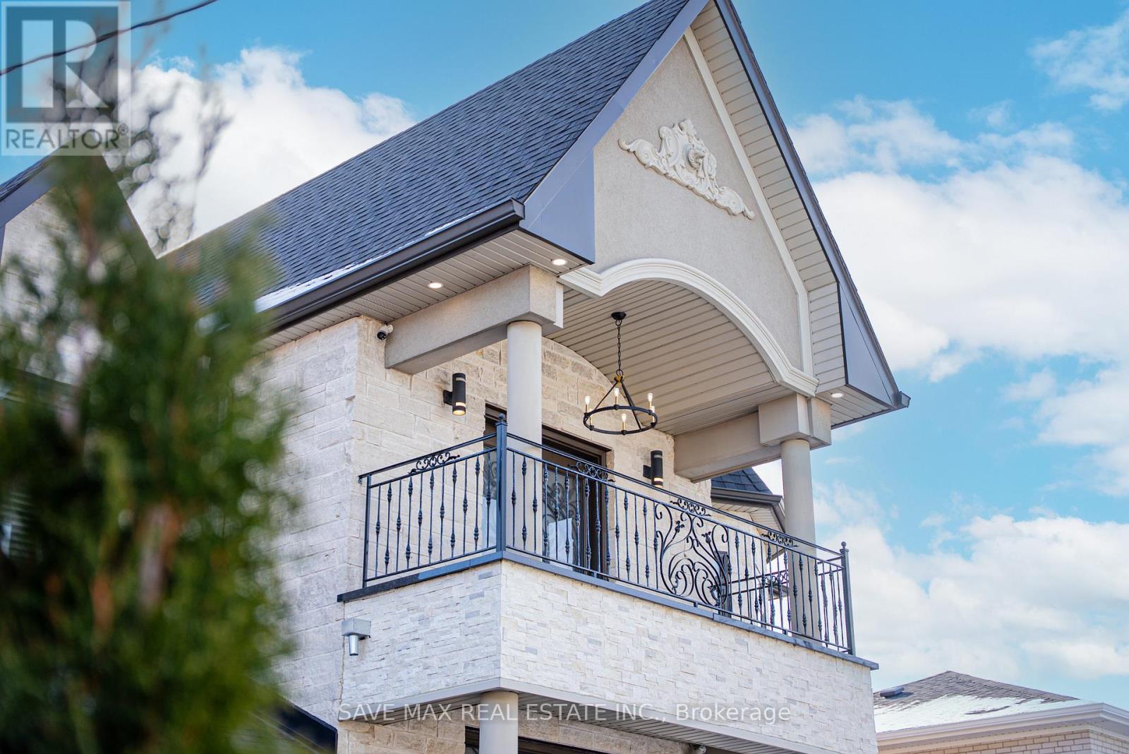 23 Hillcrest Avenue, Brampton, Ontario  L6W 1Y7 - Photo 44 - W12606438