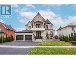 23 HILLCREST AVENUE, Brampton, Ontario