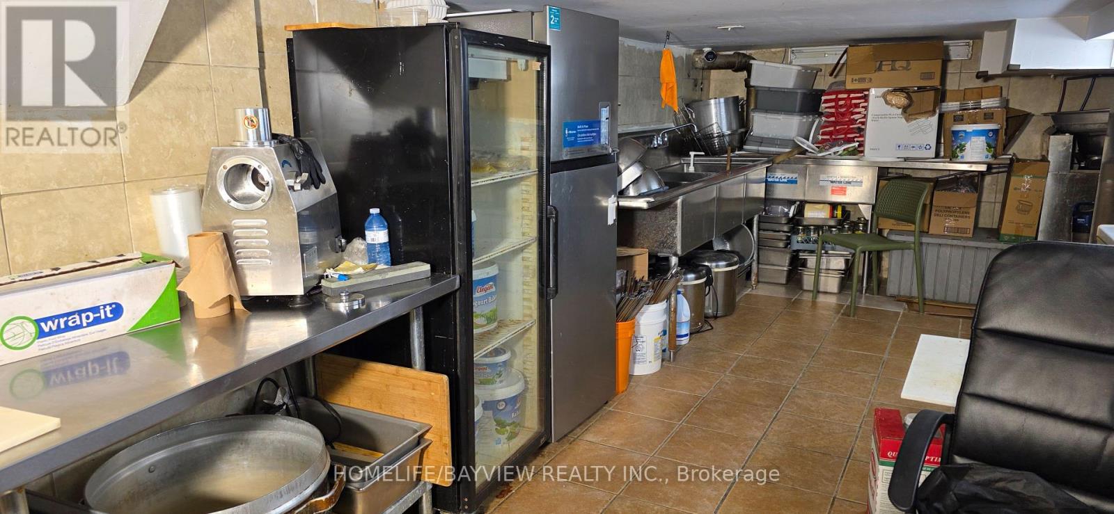 10145 Yonge Street, Richmond Hill, Ontario  L4C 1T5 - Photo 13 - N12606600