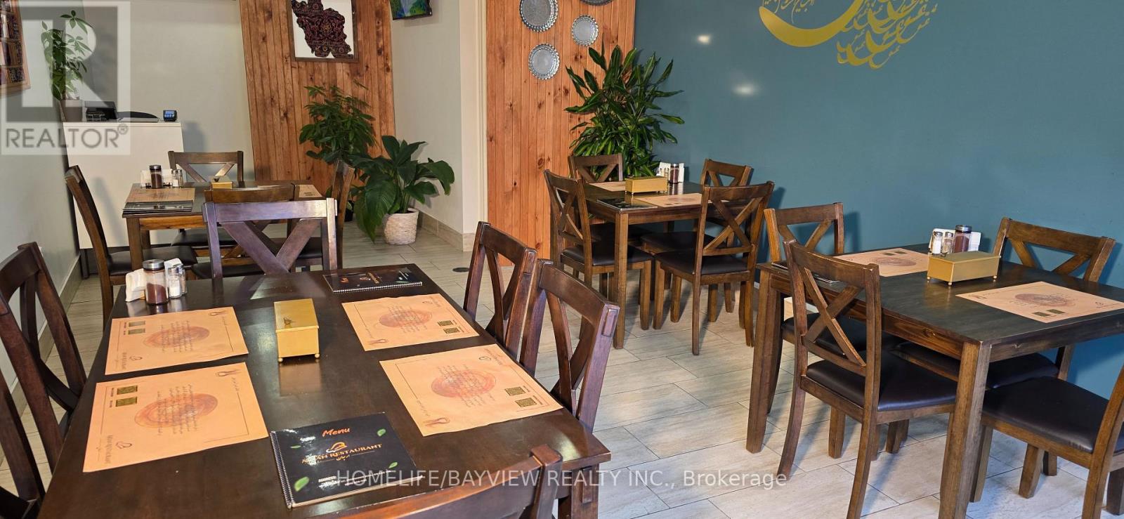 10145 Yonge Street, Richmond Hill, Ontario  L4C 1T5 - Photo 3 - N12606600