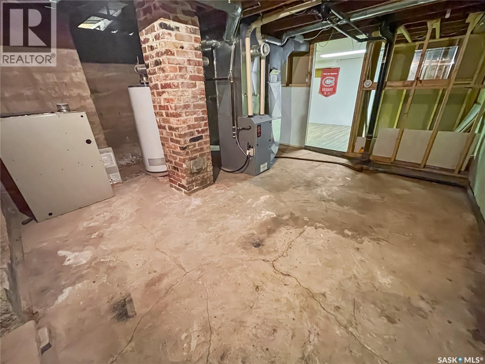 365 3rd Avenue Ne, Swift Current, Saskatchewan  S9H 2G8 - Photo 15 - SK025257