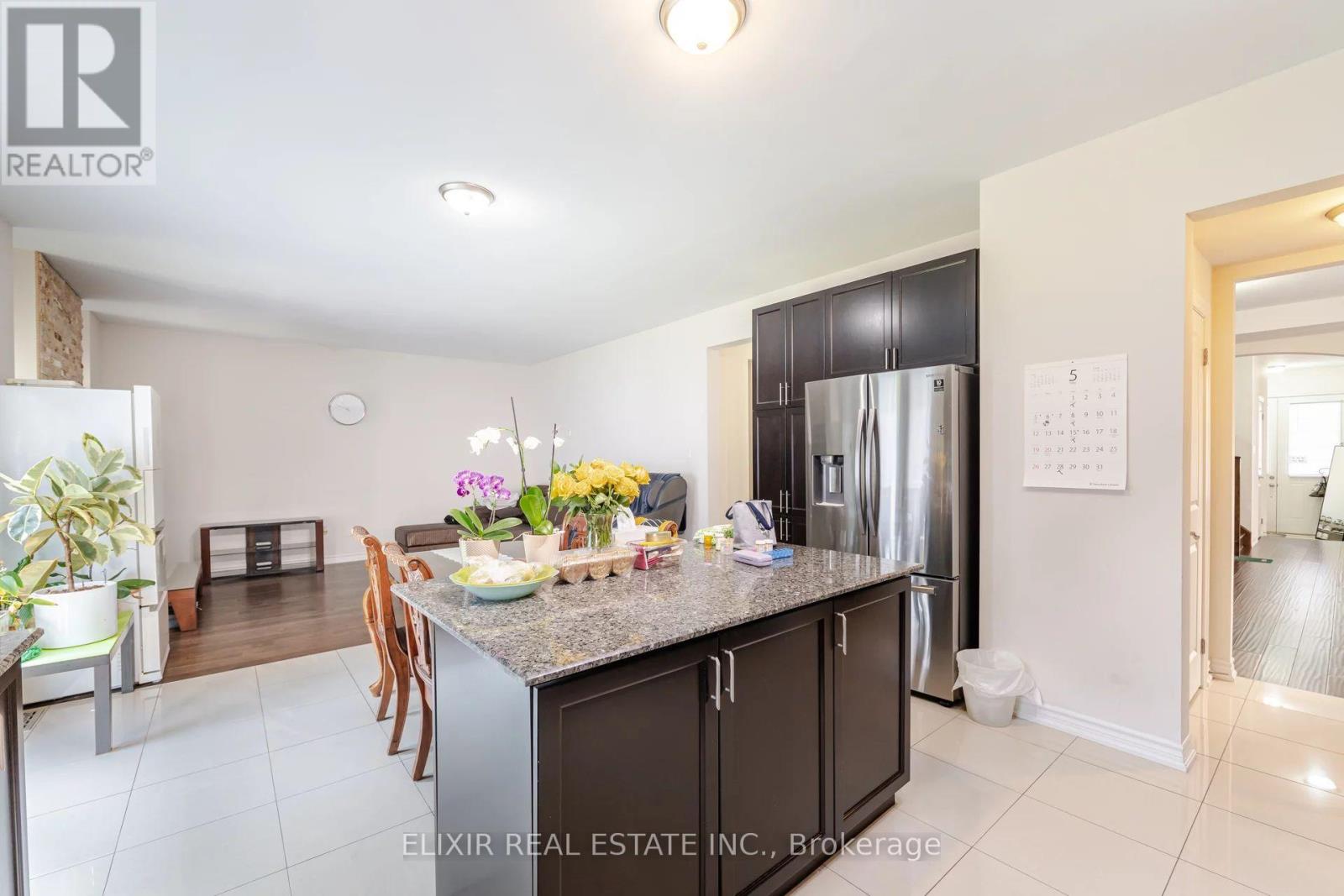 59 Lola Crescent, Brampton, Ontario L7A 4J8 - Photo 12 - W12606562