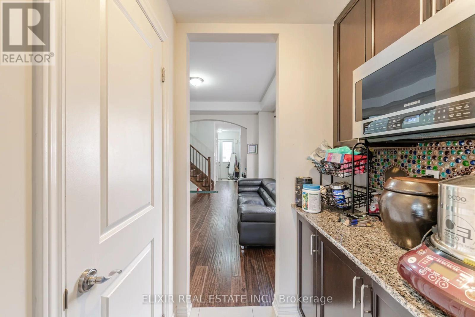 59 Lola Crescent, Brampton, Ontario L7A 4J8 - Photo 15 - W12606562