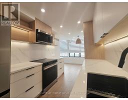 512 - 7460 BATHURST STREET, Vaughan, Ontario