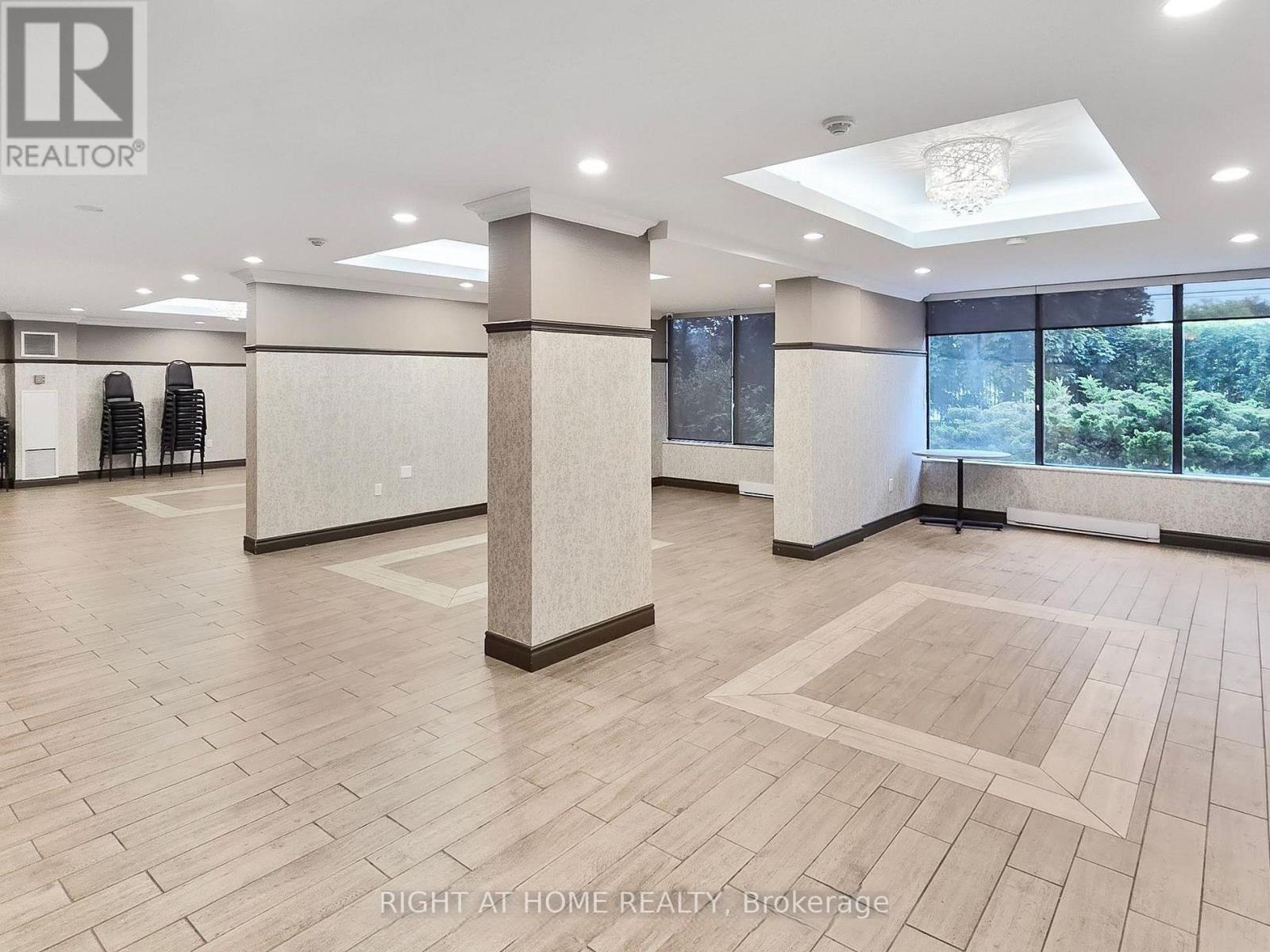 512 - 7460 Bathurst Street, Vaughan, Ontario  L4J 7K9 - Photo 43 - N12593610