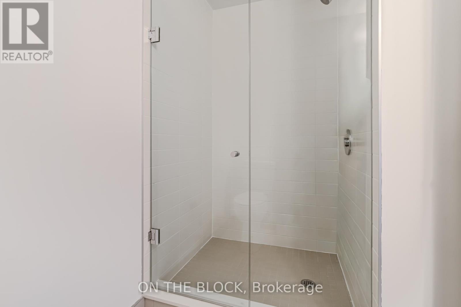 507 - 3071 Trafalgar Road, Oakville, Ontario  L6H 8C6 - Photo 24 - W12606618