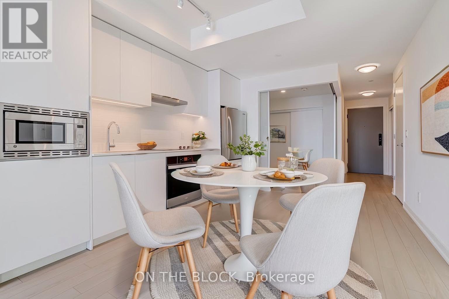 507 - 3071 Trafalgar Road, Oakville, Ontario  L6H 8C6 - Photo 8 - W12606618