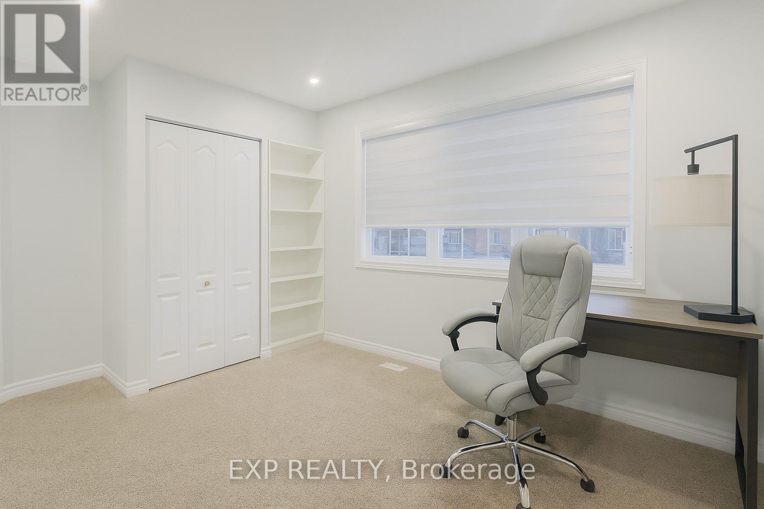 Upper - 235 Pineland Court, Waterloo, Ontario  N2T 2S3 - Photo 18 - X12598976