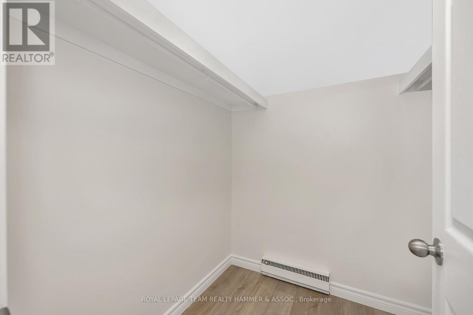 8 Chisholm Court, Ottawa, Ontario  K2K 1E2 - Photo 23 - X12582568