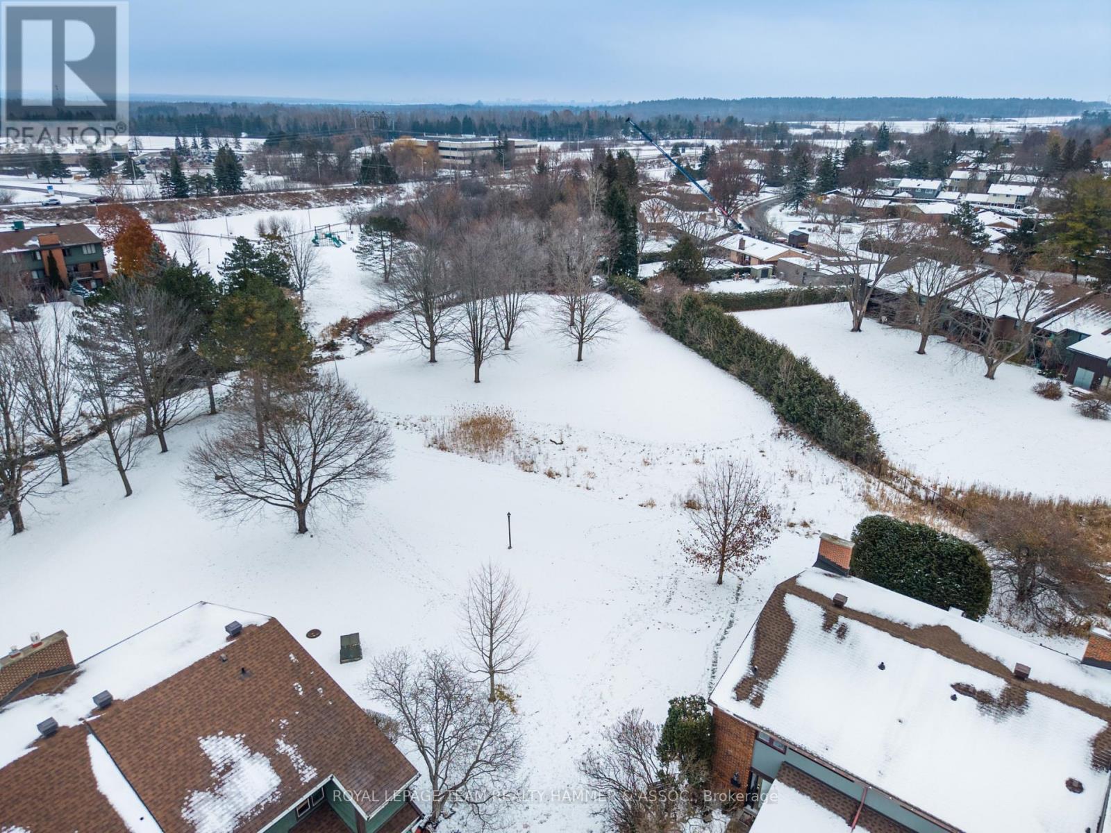 8 Chisholm Court, Ottawa, Ontario  K2K 1E2 - Photo 36 - X12582568