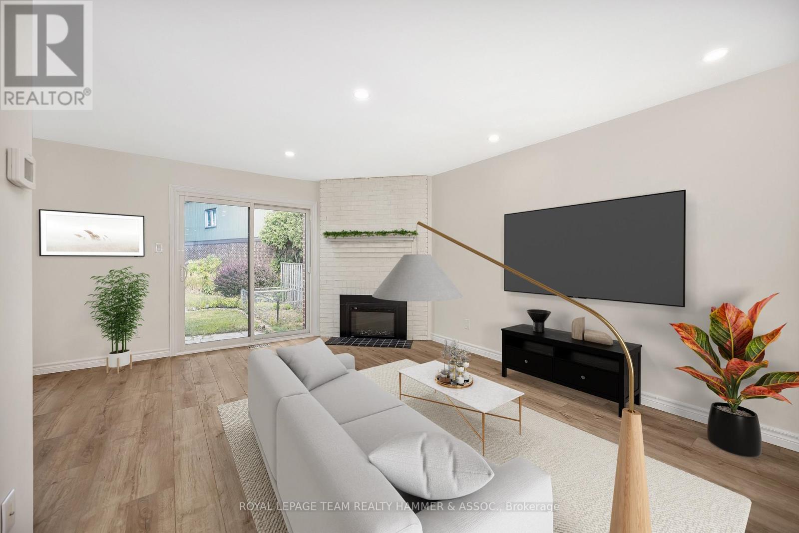 8 Chisholm Court, Ottawa, Ontario  K2K 1E2 - Photo 8 - X12582568