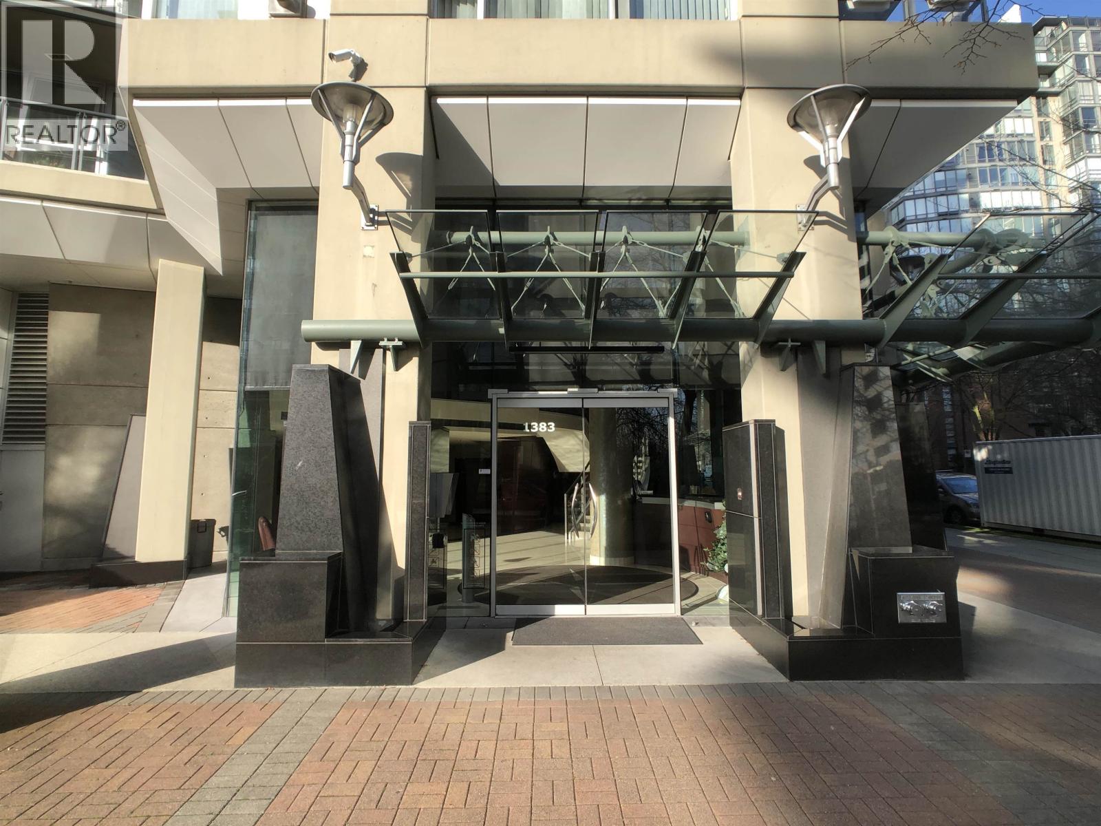 1901 1383 Marinaside Crescent, Vancouver, British Columbia  V6Z 2W9 - Photo 2 - R3072586