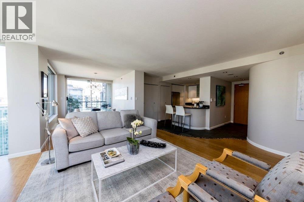 2303 889 Homer Street, Vancouver, British Columbia V6B 5S3 - Photo 3 - R3072590