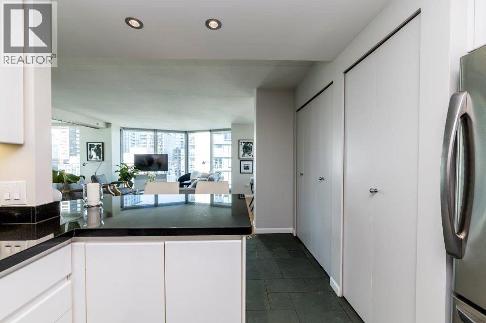 2303 889 Homer Street, Vancouver, British Columbia V6B 5S3 - Photo 7 - R3072590