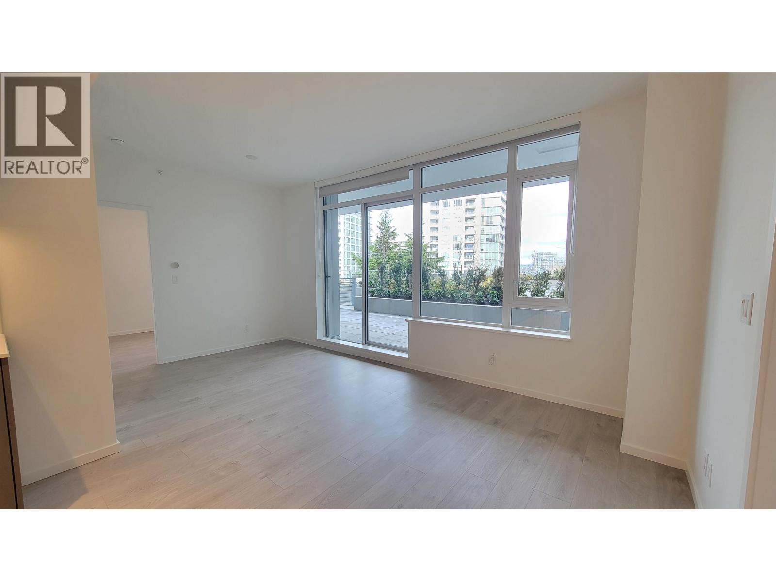 418 6300 Minoru Boulevard, Richmond, British Columbia V6Y 1Y5 - Photo 4 - R3072594