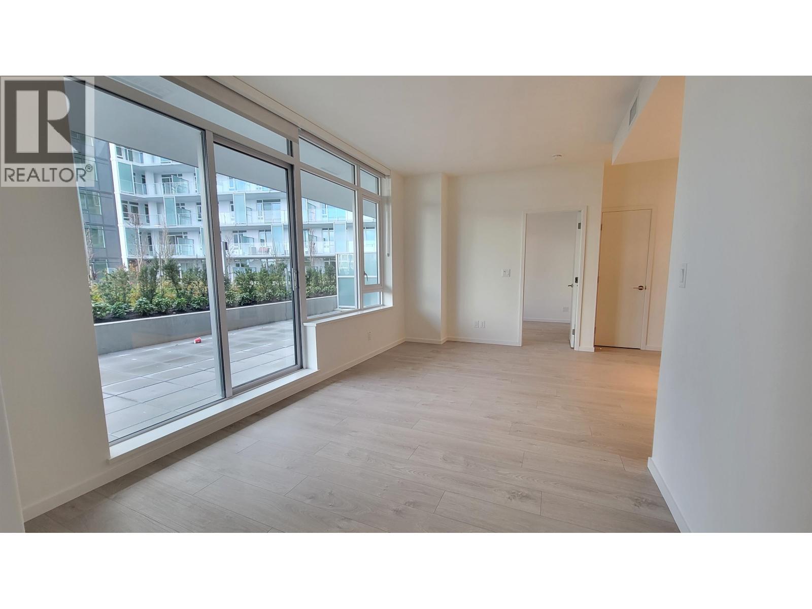 418 6300 Minoru Boulevard, Richmond, British Columbia V6Y 1Y5 - Photo 5 - R3072594