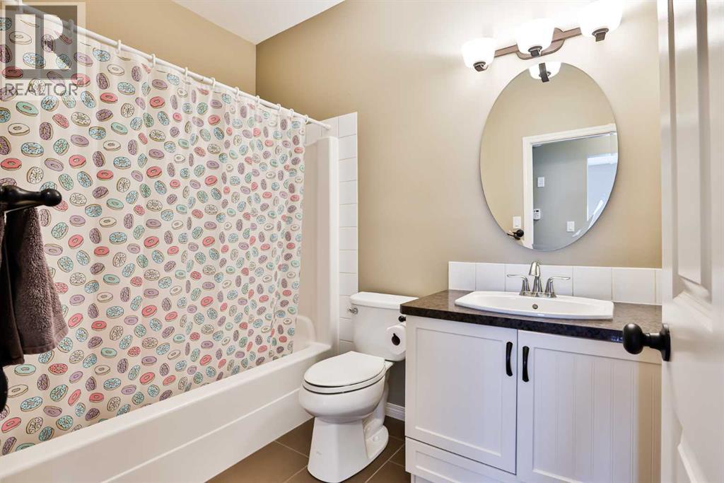 887 Keystone Meadows W, Lethbridge, Alberta  T1J 5E2 - Photo 13 - A2266365