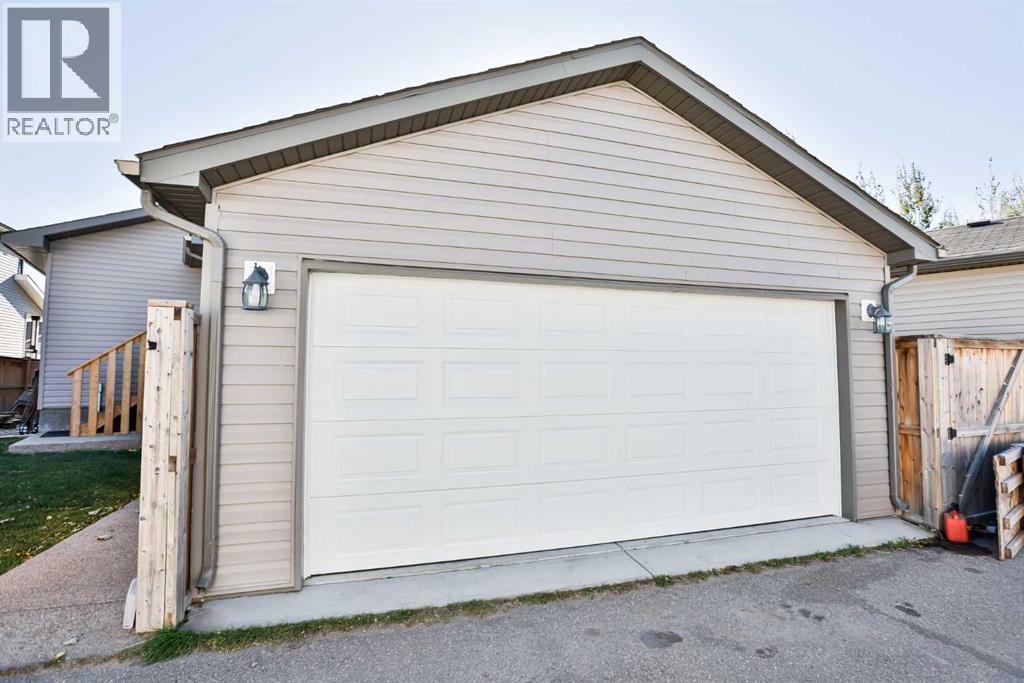 887 Keystone Meadows W, Lethbridge, Alberta  T1J 5E2 - Photo 20 - A2266365