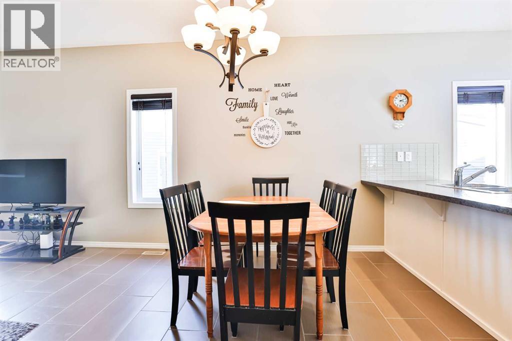 887 Keystone Meadows W, Lethbridge, Alberta  T1J 5E2 - Photo 6 - A2266365