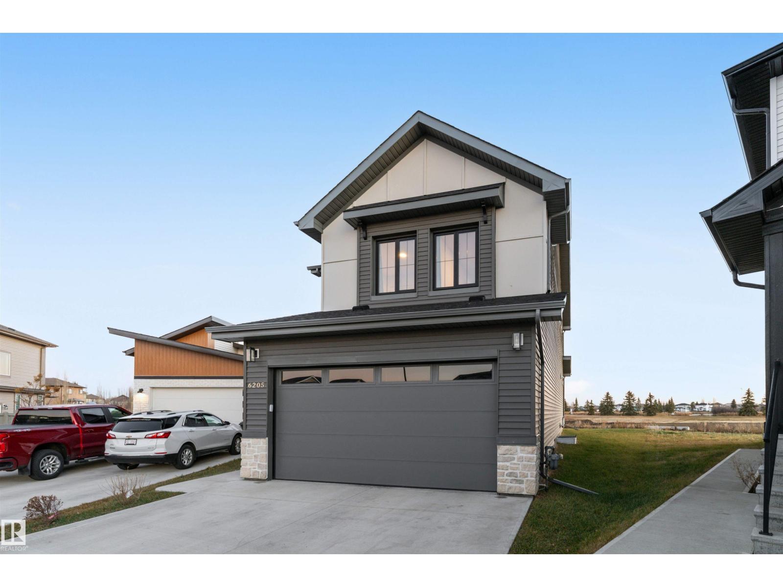 6205 46 Av, Beaumont, Alberta  T4X 2Z2 - Photo 2 - E4467577